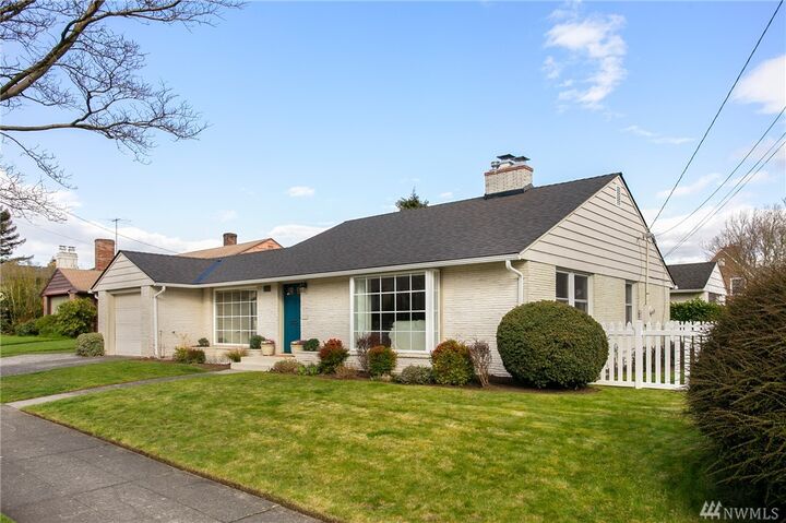 3004  28th Avenue W  Seattle WA 98199 photo