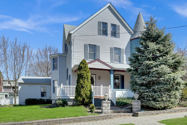 26 E Washington Avenue  Atlantic Highlands NJ 07716 photo