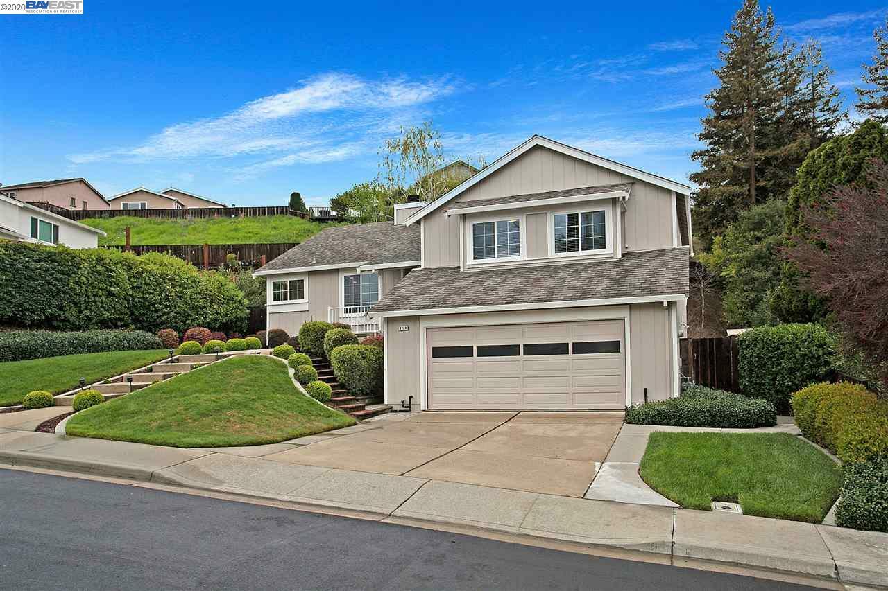 8724 Augusta Ct  Dublin CA 94568 photo