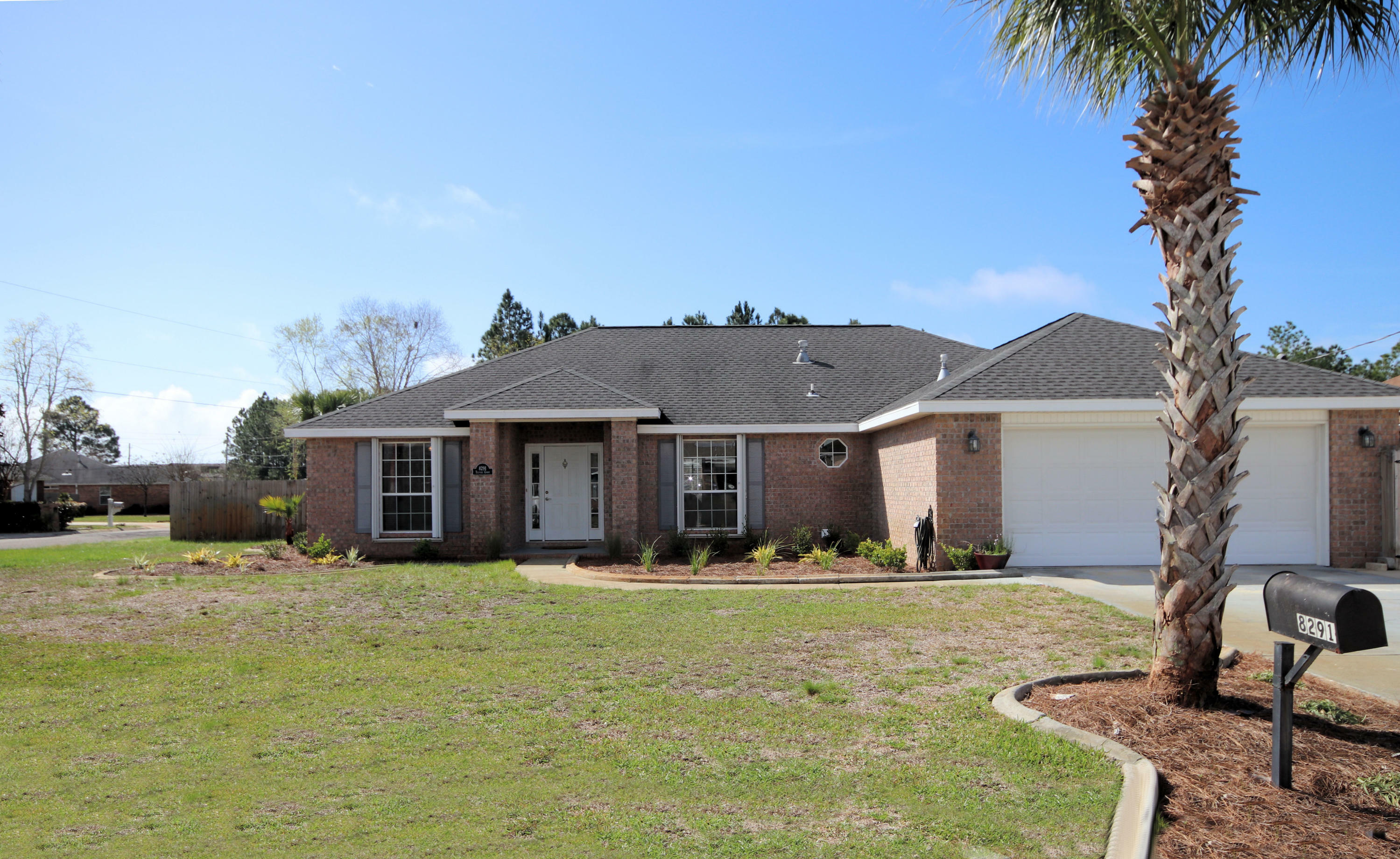 Property Photo:  8291 Telford Court  FL 32566 