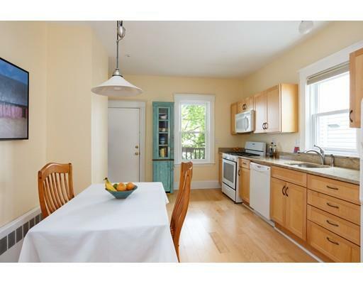 Property Photo:  103 Beech St 3  MA 02478 