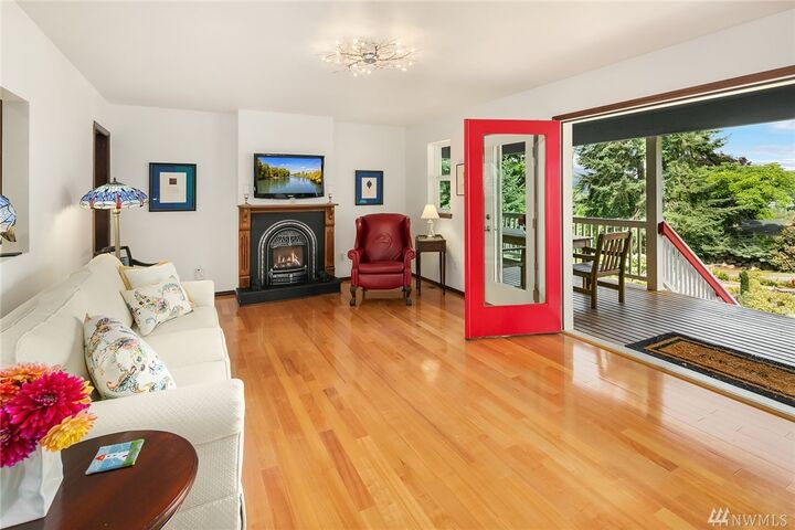 Property Photo: 9725 SW 268th Street WA 98070