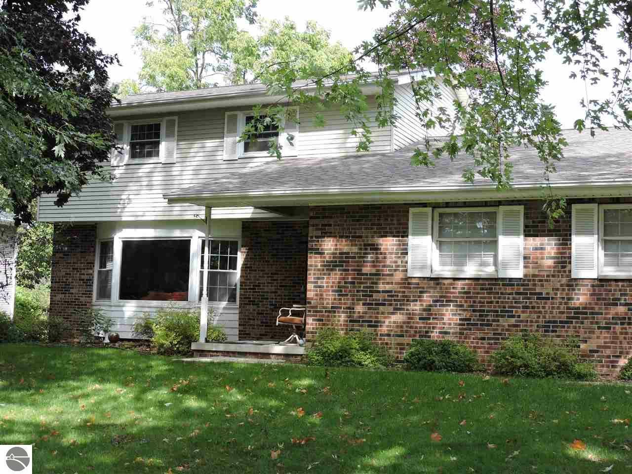 1333 Andre Avenue  Mt Pleasant MI 48858 photo