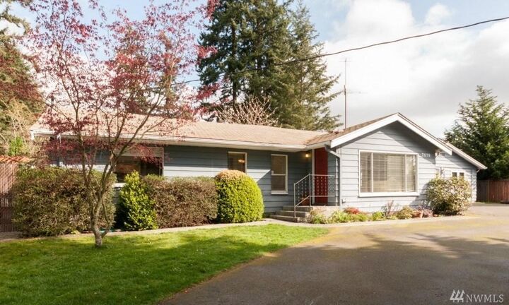 7619  220th Street SW  Edmonds WA 98026 photo