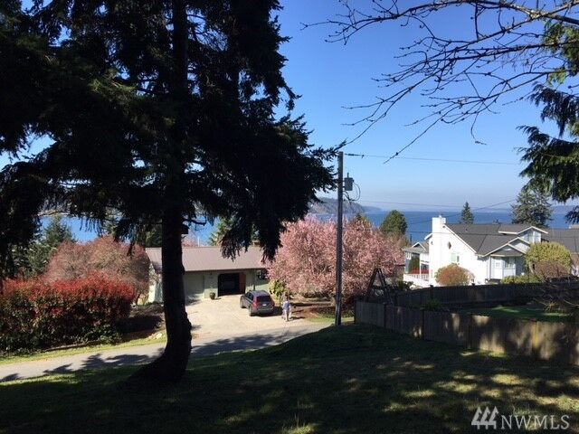 Xxx Dorsey Dr  Freeland WA 98249 photo