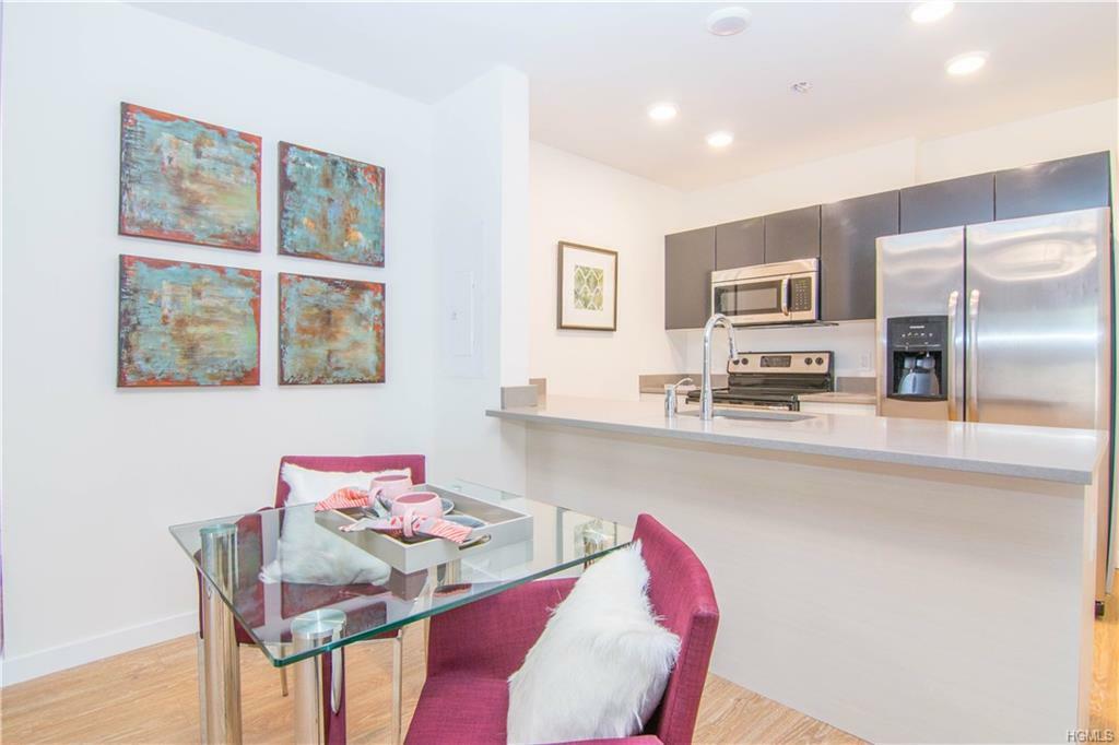 Property Photo: 120 N Pearl Street 306 NY 10573