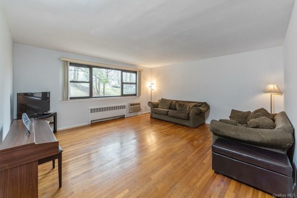 Property Photo:  113 Beacon Hill Drive E15  NY 10522 