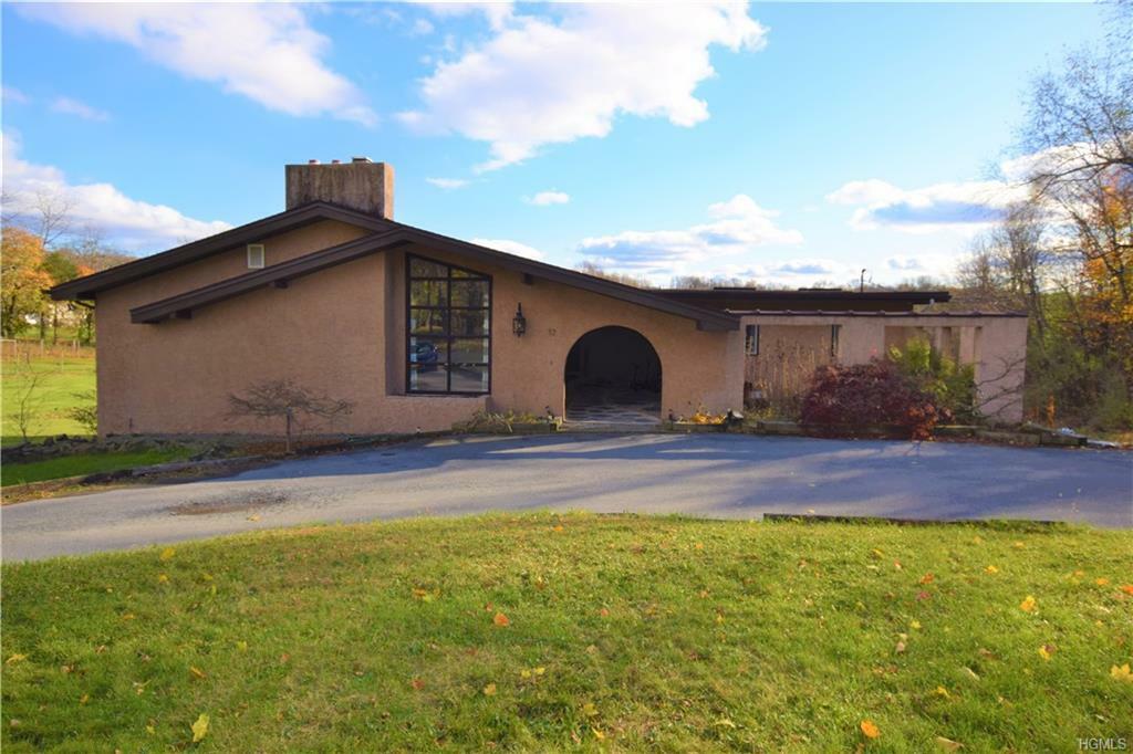 Property Photo: 17 Greycourt Road NY 10918
