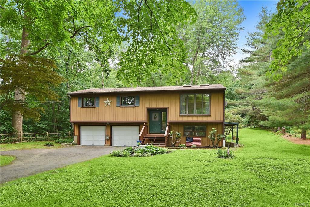 Property Photo:  129 Chestnut Ridge Road  NY 10541 