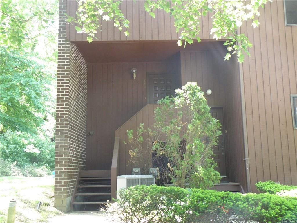 Property Photo:  380 N Greeley Avenue 380  NY 10514 