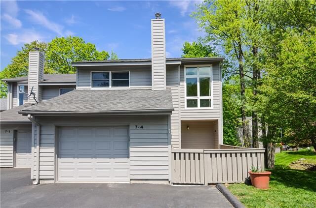 Property Photo: 7 Brooke Club Drive 4 NY 10562