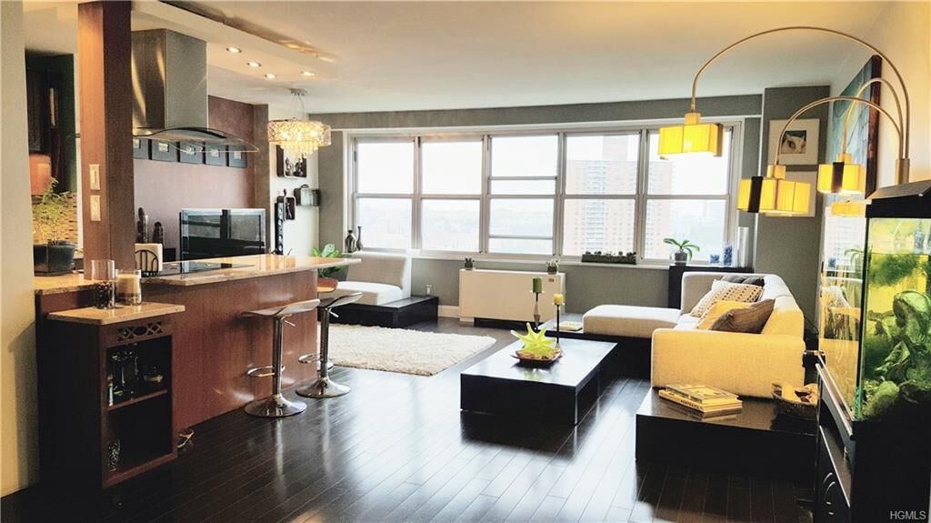 Property Photo:  555 Kappock Street 14T  NY 10463 