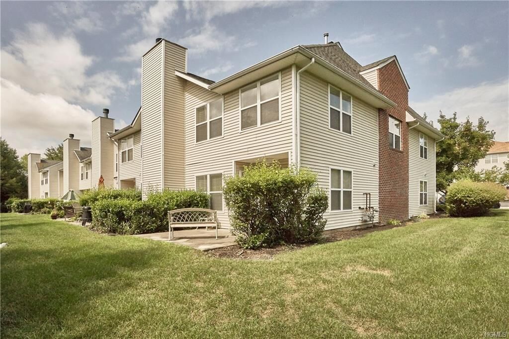 Property Photo:  17 Deer Court Drive  NY 10940 