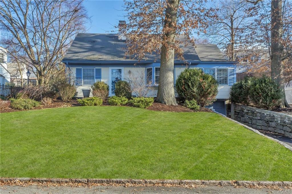 Property Photo:  82 Tappan Landing Road  NY 10591 