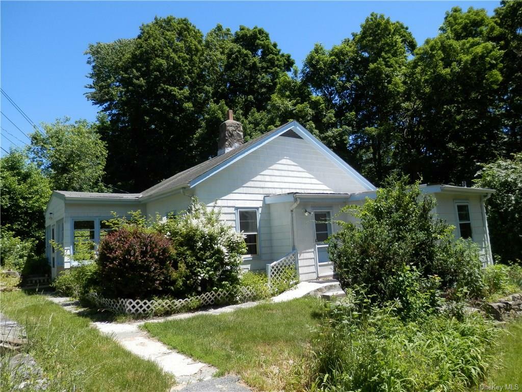 Property Photo:  284 Barger Street  NY 10579 