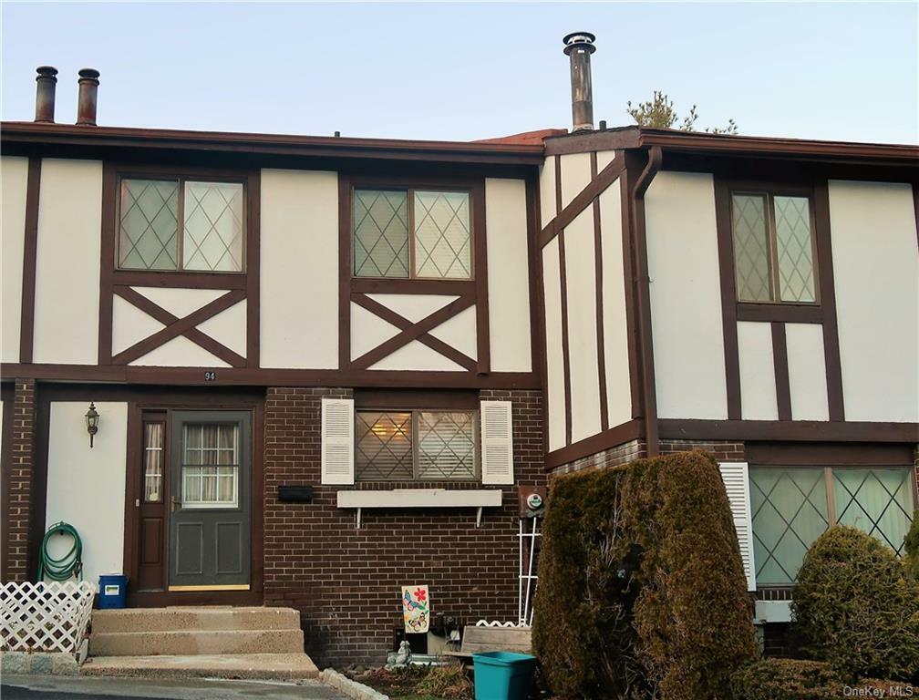 Property Photo: 94 Buckingham Court NY 10970