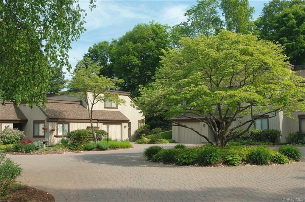 Property Photo: 83 Heritage Hills D NY 10589