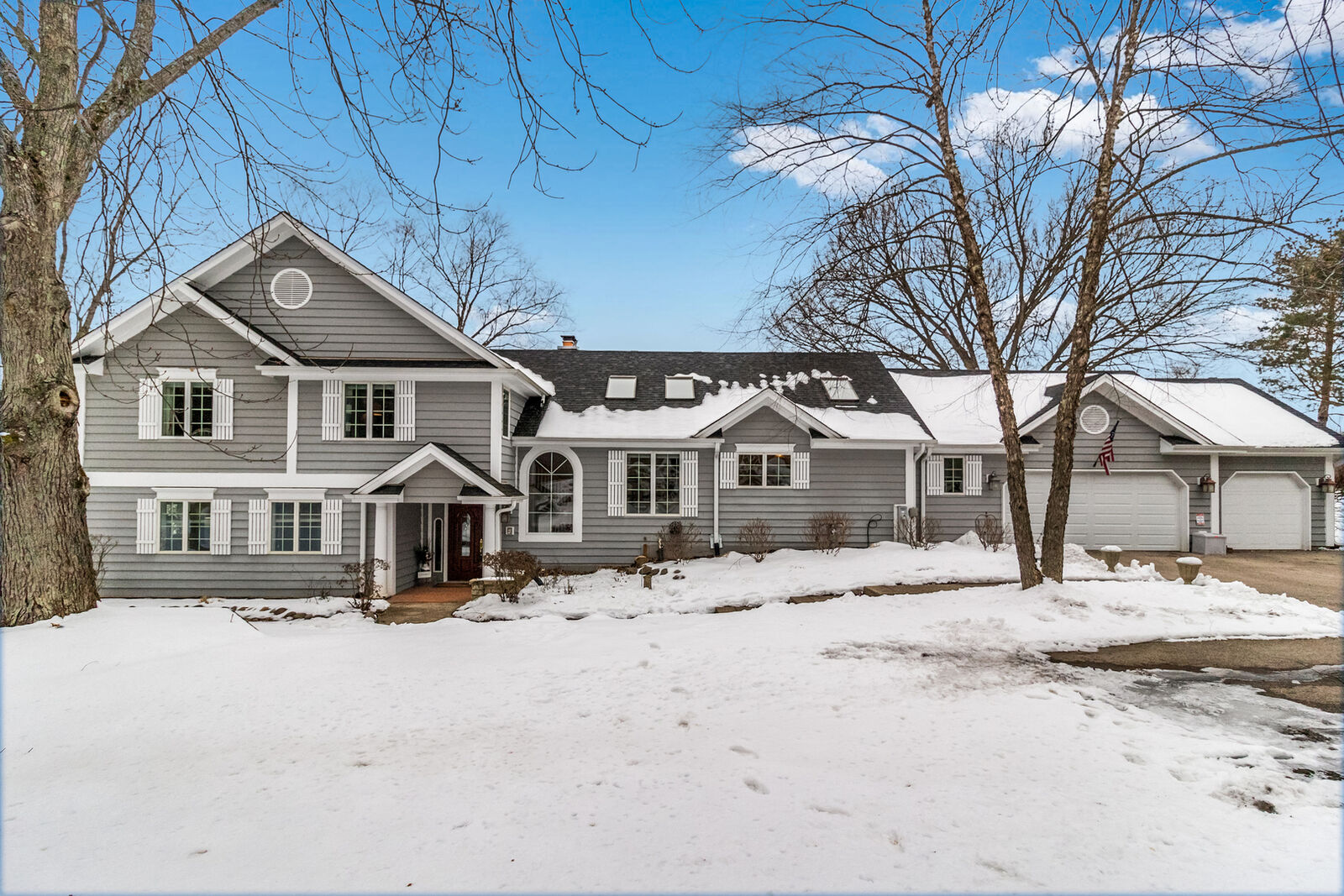 Property Photo:  25924 North Il Route 59  IL 60010 