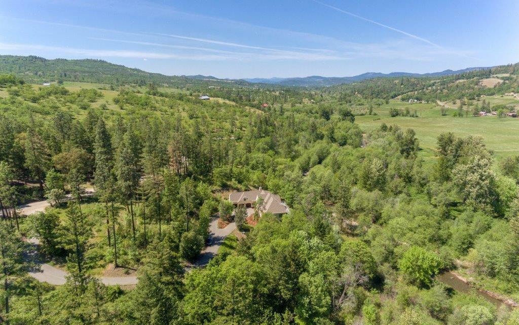 Property Photo: 6303 Lost Creek OR 97524