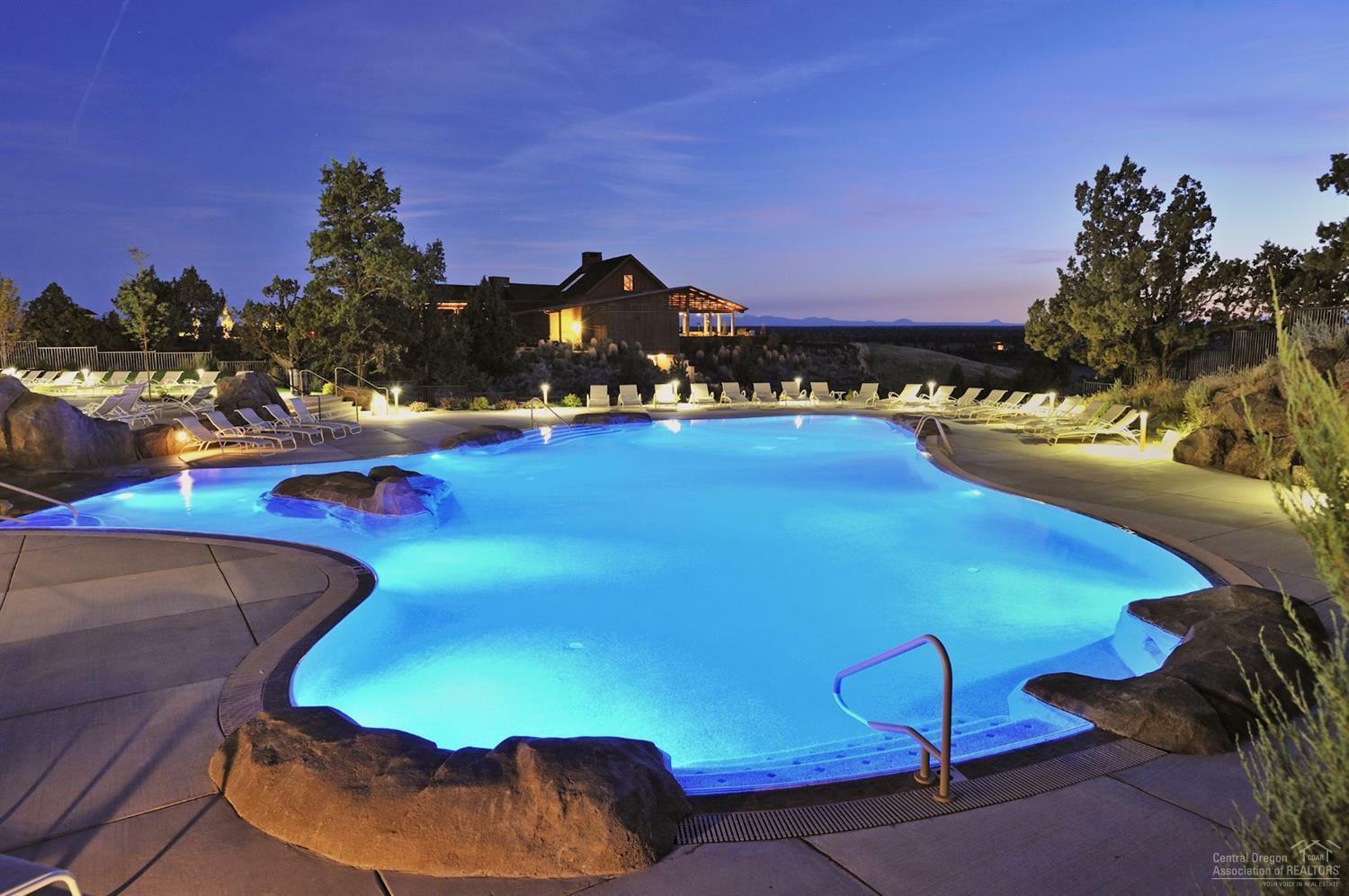 Property Photo: 476 SW Chaparral Drive OR 97753