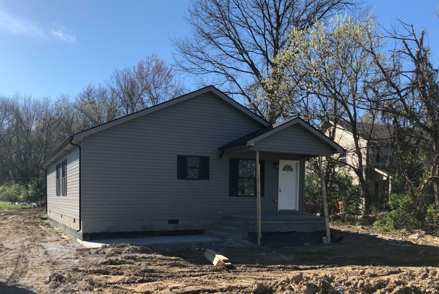 Property Photo: 154 East Haiti Road KY 40403
