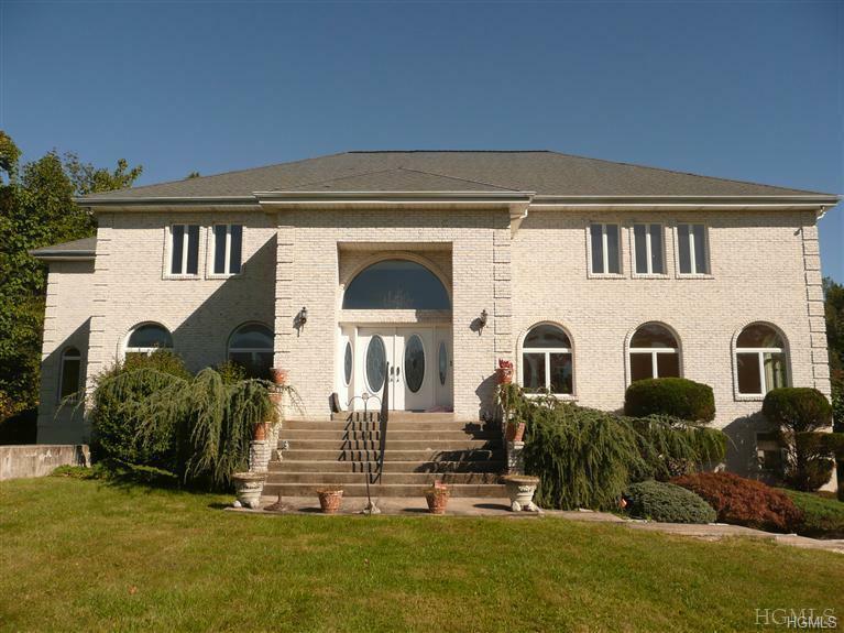 Property Photo:  245 Bear Ridge Road  NY 10570 