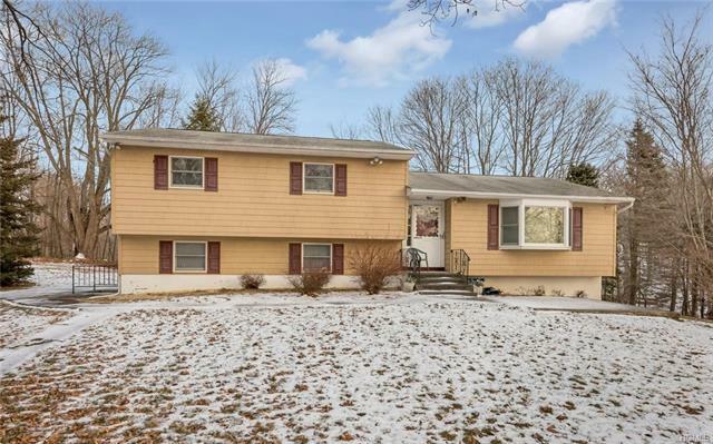 Property Photo:  3 Mack Place  NY 10950 