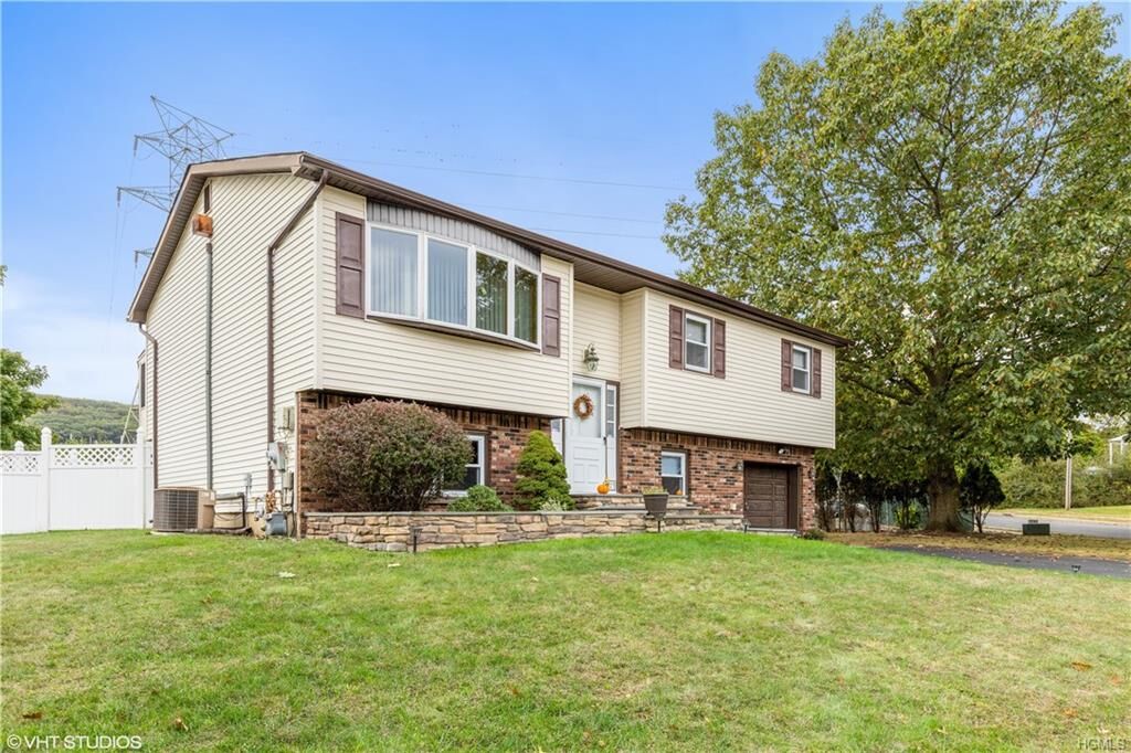 Home for sale in Garnerville 23 Eakman Drive, Garnerville, NY 10923