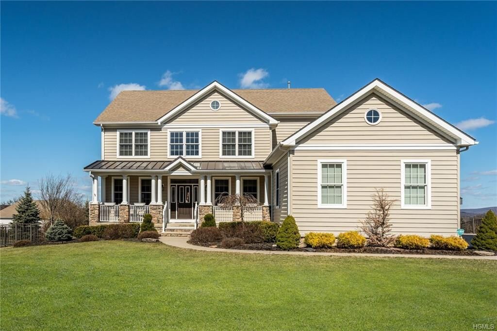 Property Photo:  10 Deangelis Drive  NY 10950 