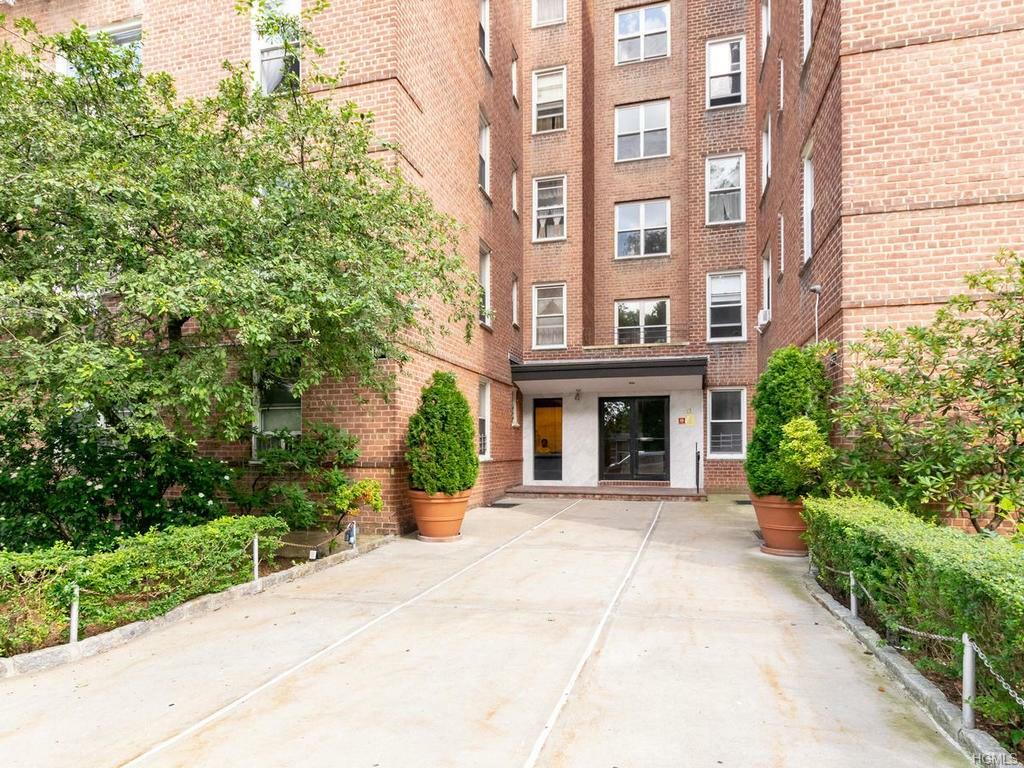 Property Photo:  19 Abeel Street 4D  NY 10705 