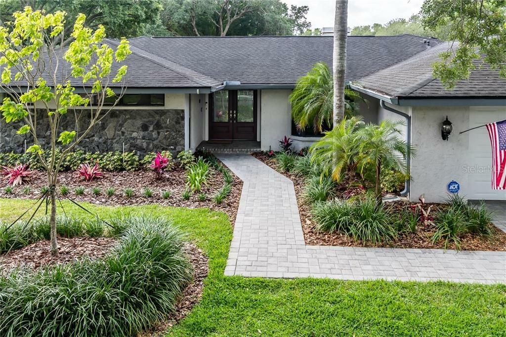 Property Photo:  14021 Shady Shores Drive  FL 33613 