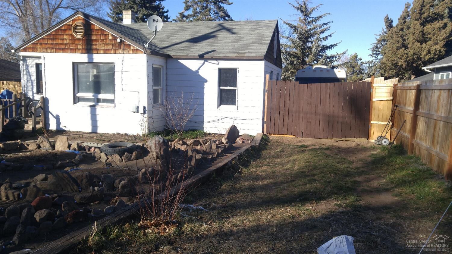 Property Photo: 1107 NW Elm Avenue OR 97756