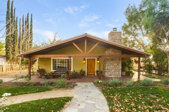 Property Photo:  28414 Foothill Drive  CA 91301 