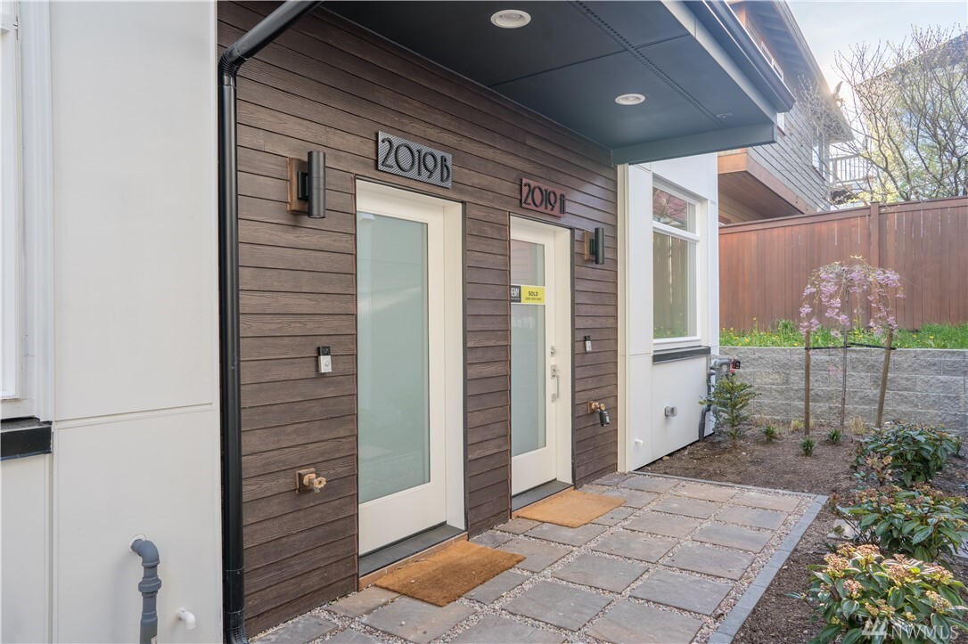 2019 S Main St B  Seattle WA 98144 photo