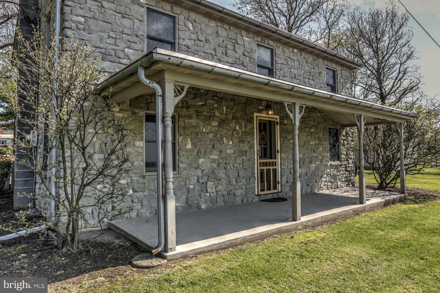 Property Photo:  536 Drytown Road  PA 17532 