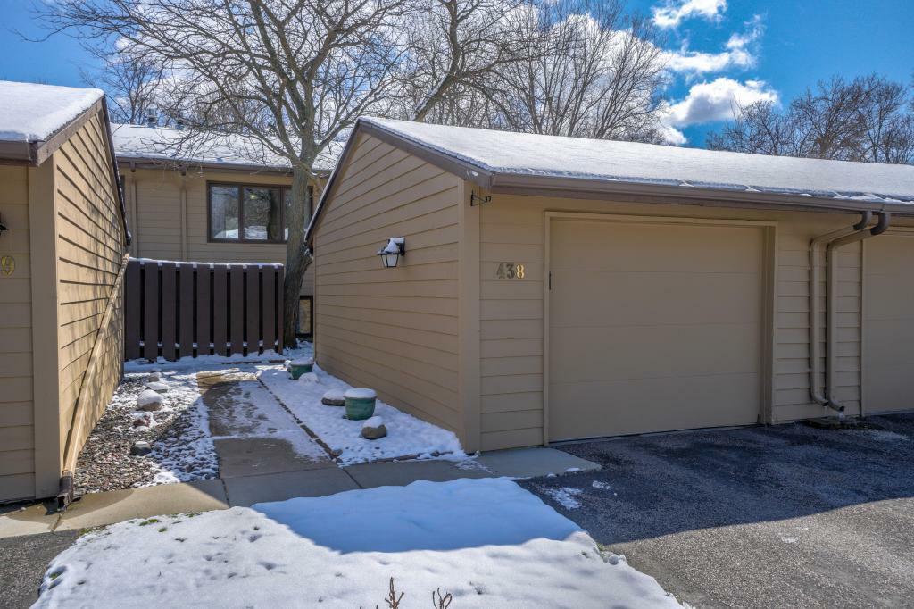 Property Photo: 438 W Eagle Lake Drive MN 55369