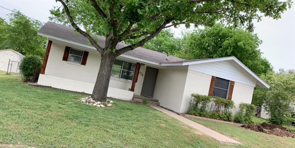 Photo de la propriété: 504 N 6th Street TX 76065