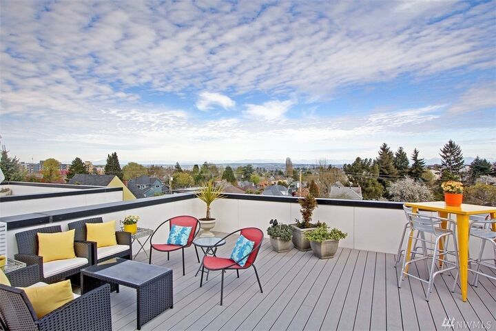 1438 19th Ave  Seattle WA 98122 photo