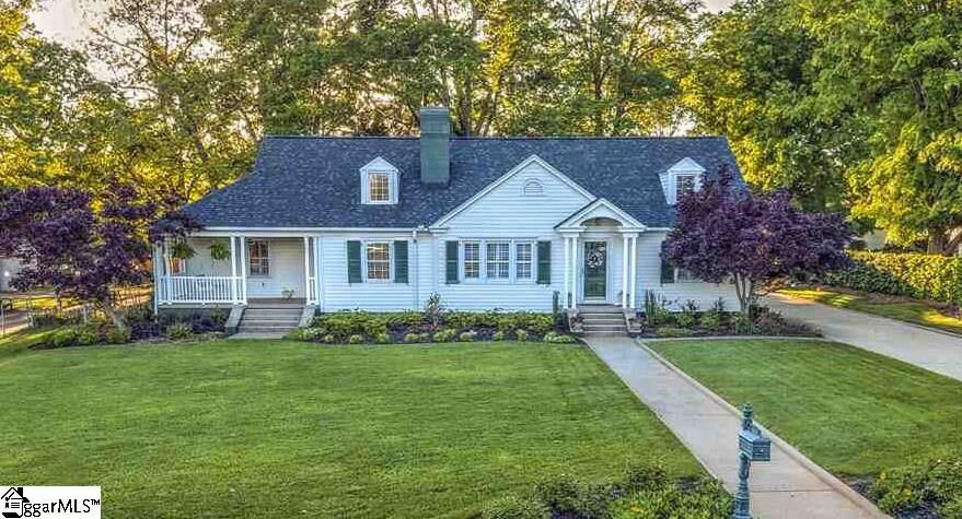 Property Photo: 105 N Miller Street SC 29650-1927