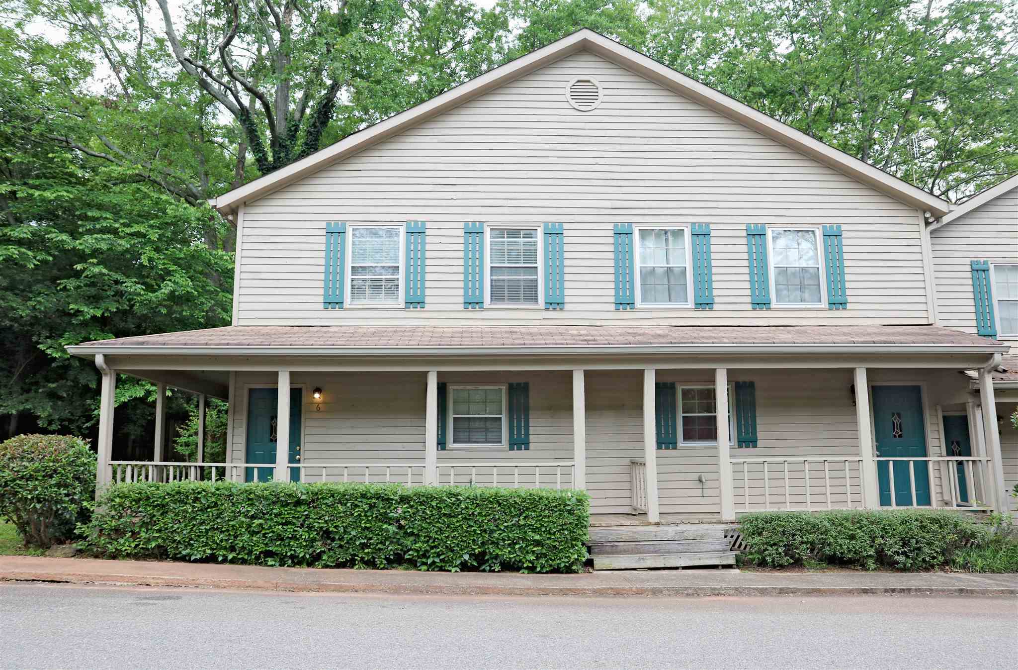 Property Photo: 135 Dennis Drive GA 30605