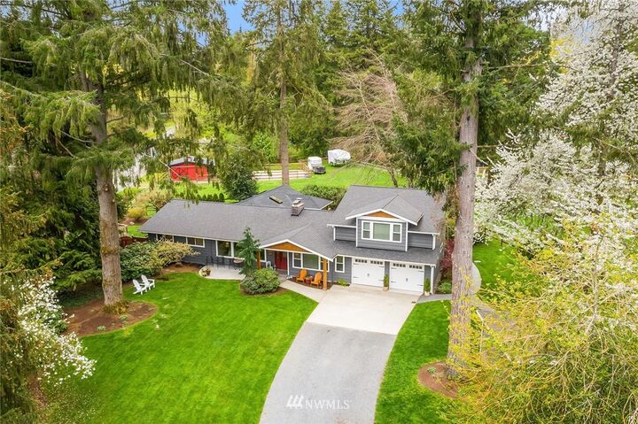 Property Photo:  19093 NE 162nd Place  WA 98072 