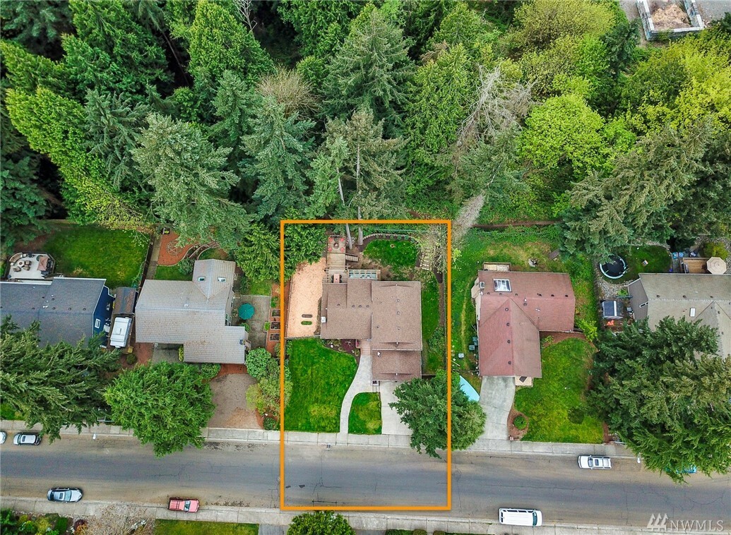 Property Photo:  14071 117th Ave NE  WA 98034 