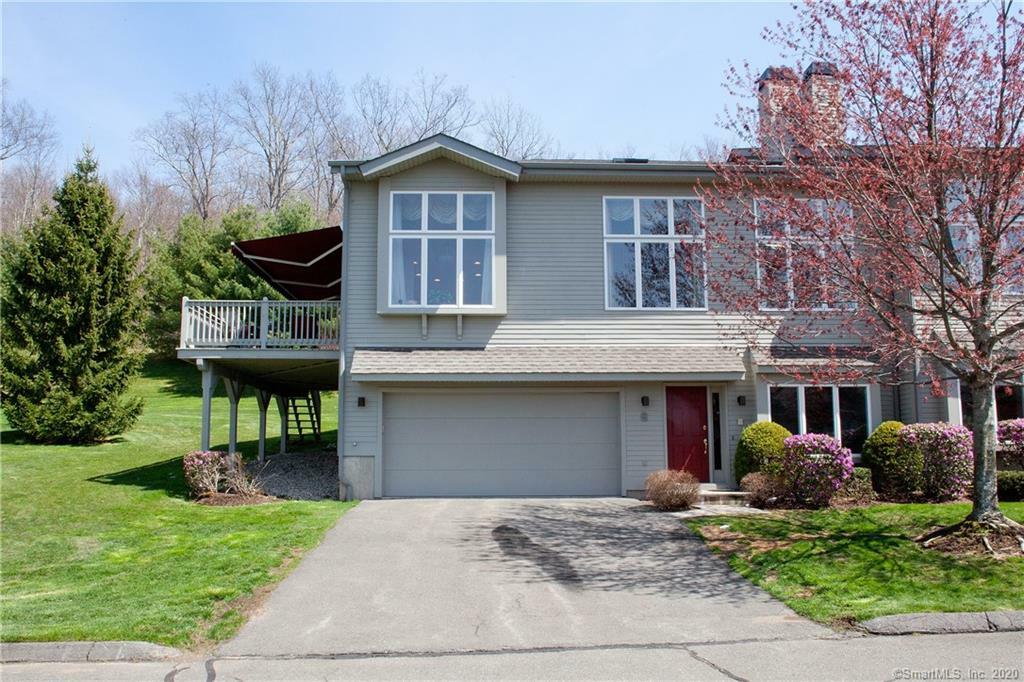 Property Photo: 8 Wyndemere 8 CT 06001