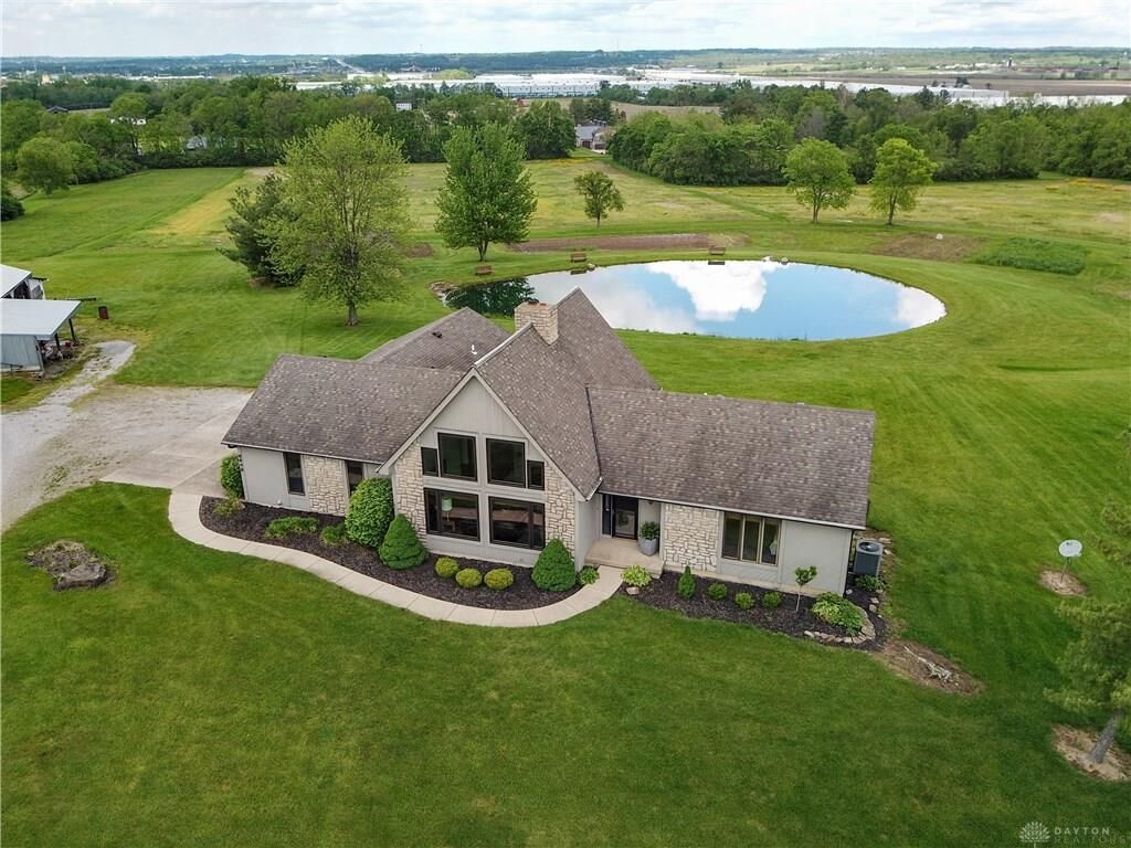 Property Photo:  6648 Hamilton Road  OH 45044 