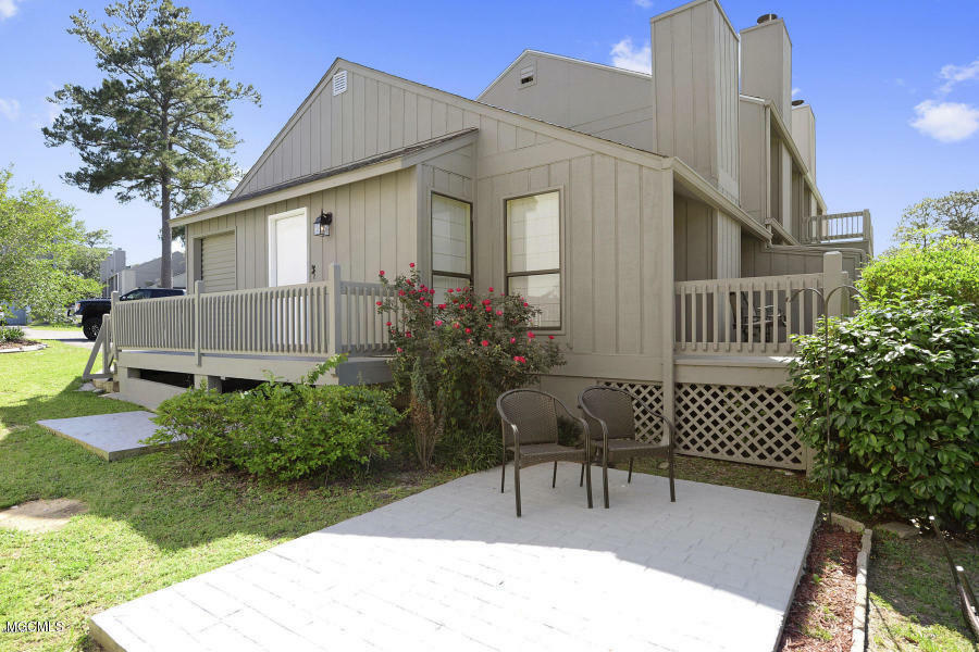 Property Photo:  271 Highpoint Drive  MS 39525 