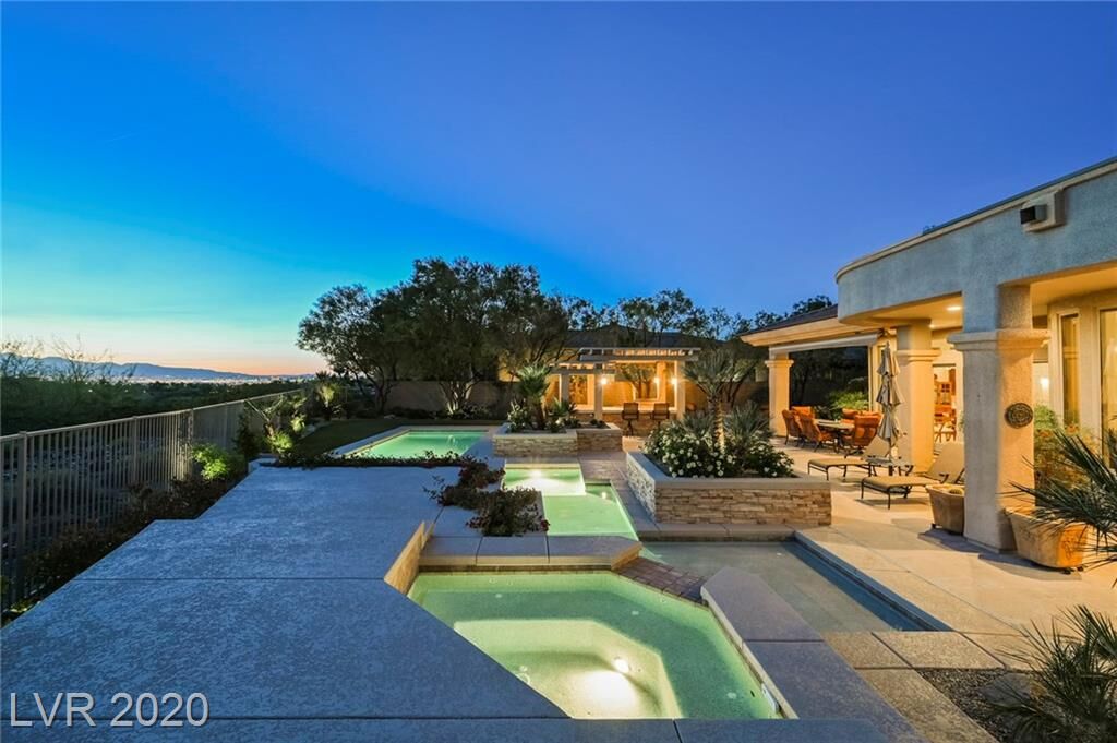 House for sale in Henderson 35 Isleworth Drive, Henderson, NV 89052