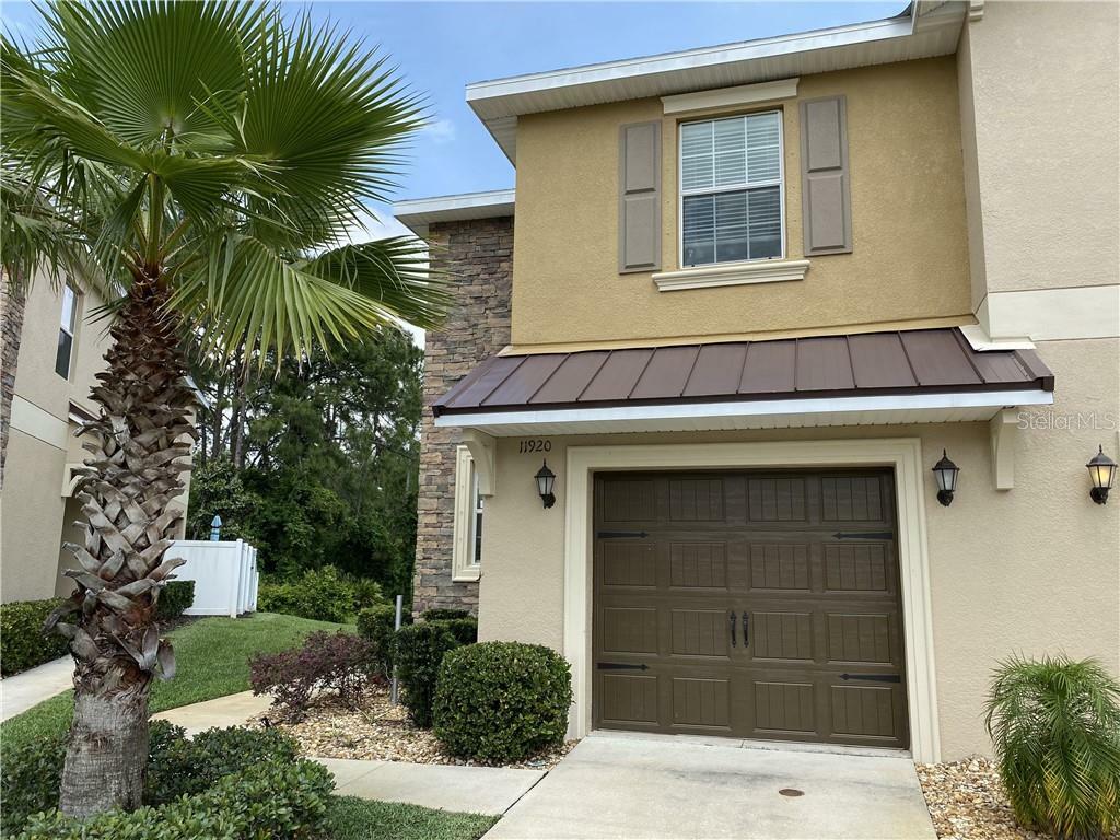 Property Photo: 11920 Greengate Drive FL 34669