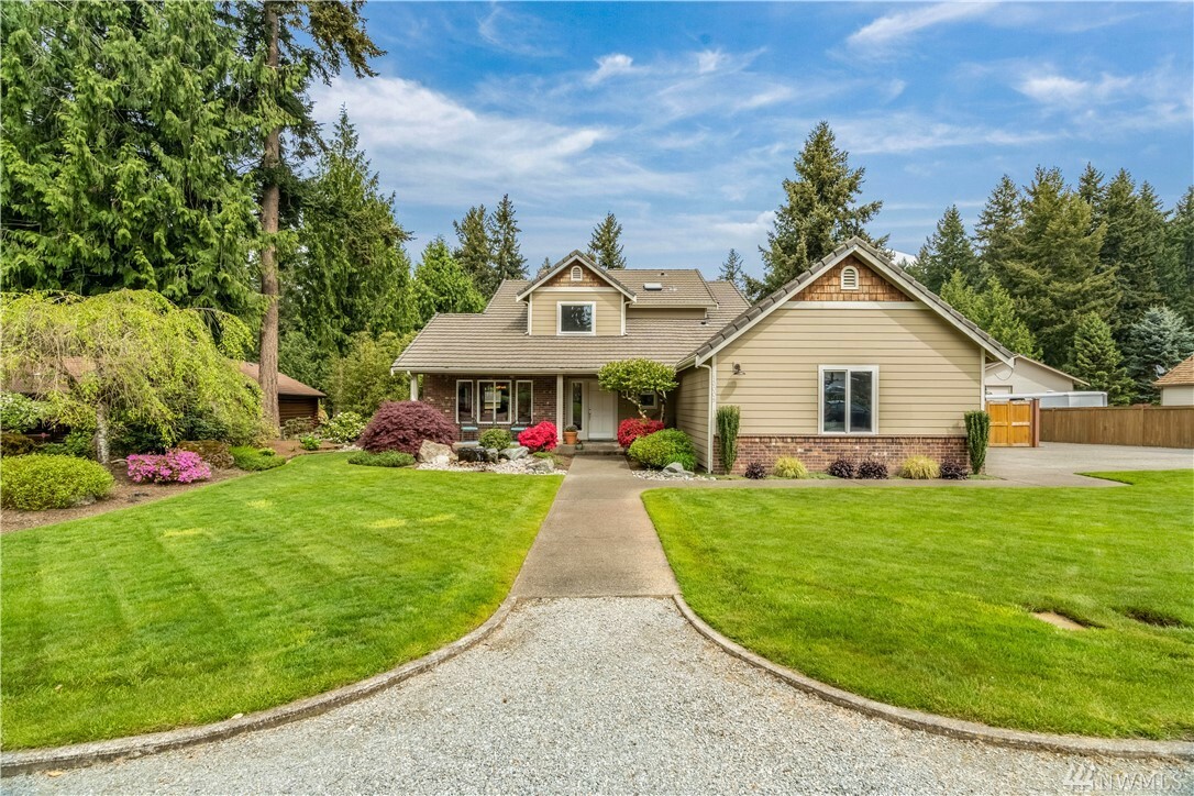 Property Photo: 13009 115th Street E WA 98374