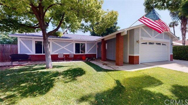 Property Photo:  26305 Chatsworth Court  CA 92586 