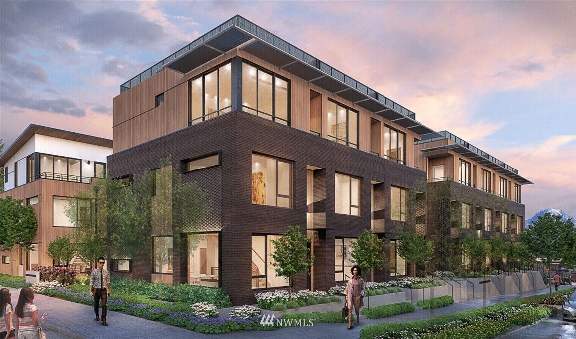 Property Photo: 6568 Ravenna Avenue NE M WA 98115